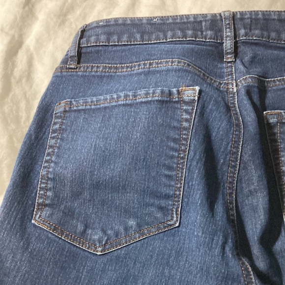 Ann Taylor loft denims 8-29 curvy high waist denims - Picture 7 of 9